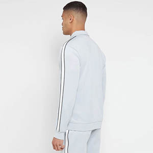 Chándal Deportivo Personalizado 100% Algodón Transpirable para Hombre - Traje de Entrenamiento para Correr en Invierno - Product Image 6