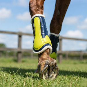 Bottes de protection pour chevaux de sport bleu marine jaune néon Doublure en fausse fourrure douce Couleur personnalisable Haute qualité Protection pour l'entraînement - Product Image 3