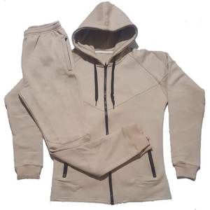 Ensembles de survêtements de couple professionnels de qualité supérieure, très demandés, avec logo personnalisé en relief, survêtements de luxe en gros - Product Image 4