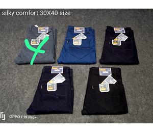 Modern Fit Men's <b>Shirt</b> With <b>Button</b> Down Front Perfect For Business Meetings Casual Outings Or Everyday Use Bulk From India - Product Image 2