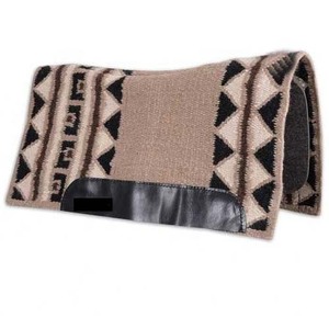 Manta de Silla de Montar de Fieltro de Lana de Alta Densidad Premium para Caballos con Capas Transpirables y Comodidad Superior para un Rendimiento de Equitación Superior - Product Image 3