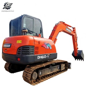 Excavatrice sur chenilles Doosan DH60 d'occasion, 6 tonnes, godet de 0,3 m³, marque coréenne originale, petite excavatrice de chantier, faible nombre d'heures, certifiée CE - Product Image 1