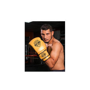 Gants de boxe en cuir pour l'entraînement aux arts martiaux, neufs, noir et rouge, logo OEM, couleur thaïlandaise, matériau pour adultes, type d'origine - Product Image 4