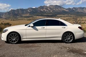 Mercedes-Benz S560 4Matic Sedán 2019 Usado Premium, Motor V8 Twin-Turbo, Tracción en las Cuatro Ruedas - Product Image 2