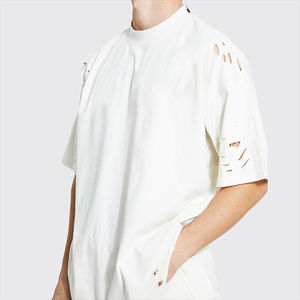 2025 personnalisé col étendu blanc hommes détresse t-shirts surdimensionné Street Wear déchiré t-shirts - Product Image 2