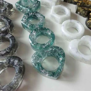 Anneaux de serviette en résine, restaurant, mariage, fête, décoration de table, fabrication artisanale, anneaux de serviette en résine personnalisés - Product Image 1