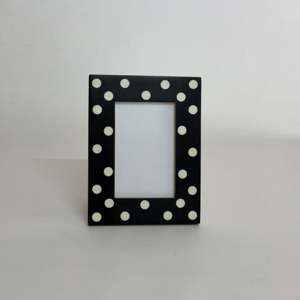 <b>Black</b> & Ivory Resin <b>Photo</b> <b>Frame</b> | Small Rounded Striped Design | Handcrafted Decorative Picture <b>Frame</b> for Home & Office - Product Image 6