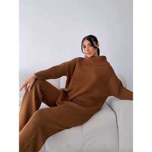 ชุดเสื้อสเวตเตอร์คอปกถักสำหรับผู้หญิง คอลเลกชัน 1555 - Product Image 3