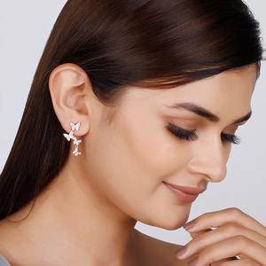 Anushka Sharma Collection Boucles d'oreilles ailes ondulantes en or rose Fashion - Product Image 3