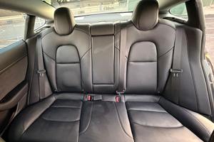 Tesla Model 3 2022 Usado, Limpio, de Largo Alcance, Tracción en las Cuatro Ruedas - Product Image 5