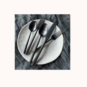 Brindille en métal or rose avec poignée en forme de fleur Trancheuse à fromage et épandeur de fromage en acier inoxydable plaqué argent de style moderne - Product Image 5