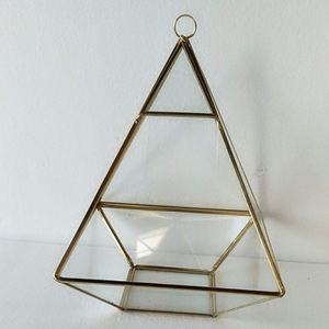 Expositor Joyero Metal y Vidrio Tamaño Mediano Marco Dorado Vajilla Almacenamiento de Joyas Accesorios Elegantes Organizador de Joyas - Product Image 4