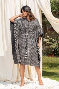 Soie numérique imprimé Boho col en V plage longs caftans nouvel été femmes ligne exclusive imprimé col en v manches courtes longueur cheville - Product Image 4