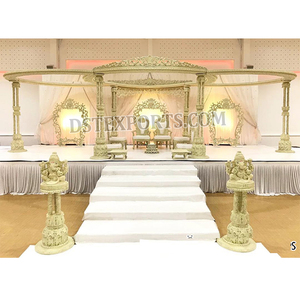 Magnifique Triveni Mandap pour les mariages européens Triveni Mandap en bois pour un mariage élégant Magnifique Triveni Mandap rond Suisse - Product Image 1