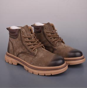 Bottes de montagne pour hommes, pour haute altitude et usage intensif, bottes de randonnée en cuir isolées pour la neige et la marche sur glace - Product Image 4