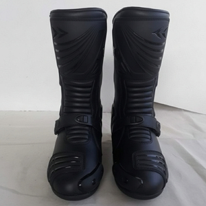 Ensemble de bottes de moto en cuir bleu premium pour hommes, fabriquées avec des matériaux de haute qualité et une semelle durable et résistante, forte adhérence - Product Image 3