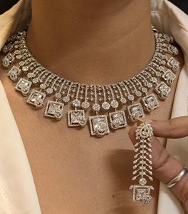 Conjunto de diamantes americanos de primera calidad para mujer, collar de circonia cúbica de aspecto pesado en pulido de platino para bodas y fiestas - Product Image 1