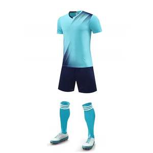 OEM alta calidad nuevo diseño de sublimación uniforme de fútbol de los hombres ropa deportiva uniforme de entrenamiento de fútbol - Product Image 6