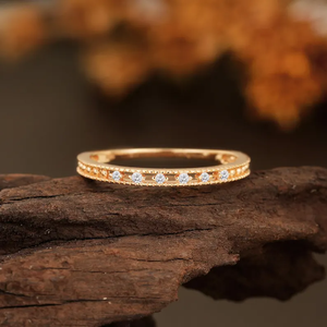 แหวนมอสซาไนต์แบบซ้อนได้ ดีไซน์ไม่ซ้ำใคร ทำจากสแตนเลสสตีล ชุบทอง 18K พร้อมลายมิลเกรน เข้ากับทุกโอกาส - Product Image 1