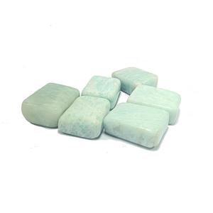 Cube en cristal d'amazonite Agate sculptée avec gravure Pierre Reiki Chakra en vrac Vente en gros de pierre de galet dégringolée Artisanat - Product Image 1