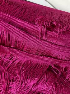 ขายส่งเครื่องประดับชายครุยโลหะแบบสั่งทำพิเศษ ปี 2025 รับผลิตตามแบบ OEM สีและขนาดตามสั่ง พร้อมพิมพ์โลโก้สำหรับเสื้อผ้า - Product Image 2