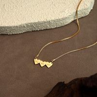 Collier pendentif cœur en argent sterling 925 plaqué or jaune, gravé avec le nom de la famille chrétienne, cadeau minimaliste