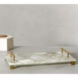 Elegante bandeja de servicio de resina con rico efecto de viruta de madera, duradera y ligera para servir refinados aperitivos de café y té - Product Image 3