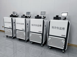 Kalibrator suhu cairan mandi termostatik, 220V presisi tinggi-80 ℃ ~ 300 ℃ 1 tahun garansi produk peralatan pengujian Kategori - Product Image 6