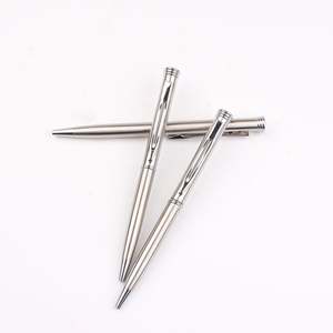 Bolígrafo Metálico Giratorio Plateado de Bolsillo, Mini, Estilo 2024 - Product Image 1