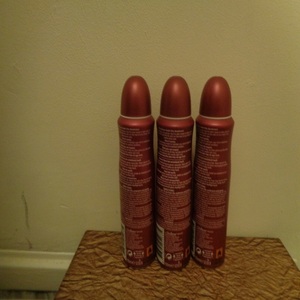 Compre el desodorante Dove pro Age con fórmula nutritiva y protección 48% para la piel para un día seguro todos los días - Product Image 2