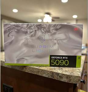 Nouvelle carte graphique iMSI Gaming iRTX 5090 32G SUPRIM SOC disponible avec 3 ans de garantie et livraison rapide - Product Image 4