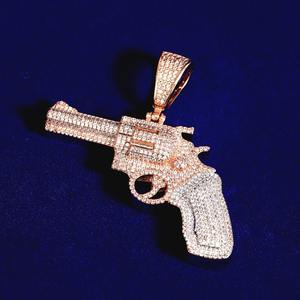 Colgante de pistola de Hip Hop de Plata de Ley 925 personalizado VVS Moissanite Diamond Iced Out Style para hombres cantidad a granel - Product Image 2