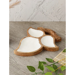 Élégant plateau de service en bois en forme de feuille fait à la main en Inde, parfait pour les repas de mariage et l'affichage des aliments - Product Image 3