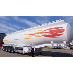 Semi-remorque de transport de pétrole et de carburant avec collecteur de décharge et ensemble de vannes de compartiment EN 10028-3 Série P - Product Image 5