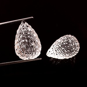 Fluorite claire naturelle sculptée à la main 20x12 MM paire de gouttes pierre précieuse à changement de couleur 100 pièces produit en vrac pour la fabrication de bijoux à bricoler soi-même - Product Image 2