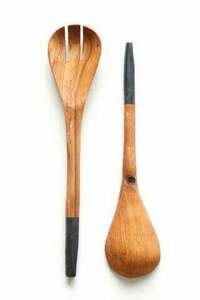 Cuchara de servidor de ensalada grande de madera ecológica hecha a mano india con textura ecológica patrón de remolino Servidor de ensalada par Hotel en casa - Product Image 5