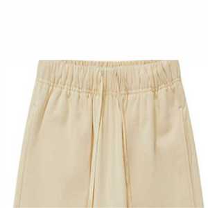 Conjunto de Camiseta y Pantalones Cortos Color Caqui Vibrante para Hombre – Ropa Deportiva de Dos Piezas Esencial para el Verano, Diseño Personalizado - Product Image 5