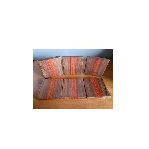 สีน้ำตาล