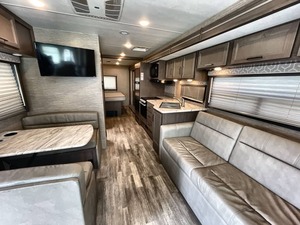 Remolque Thor Freedom Traveler A29 usado del 2023, listo para la venta - Product Image 2