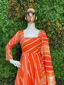 Traje de Salwar bordado con secuencia y estampado de Georgette de última tendencia con vestido pesado Dupatta de trabajo para mujeres y niñas - Product Image 2