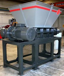 Broyeur de plastique automatique industriel lourd, moteur V5 pour une productivité élevée, économie d'énergie, broyage de plastique recyclé - Product Image 2