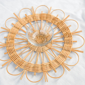 Mantel Individual de flores de ratán hecho a mano de gran oferta, placa de cargador bohemio rústico, alfombrilla decorativa para mesa de comedor de Vietnam - Product Image 6