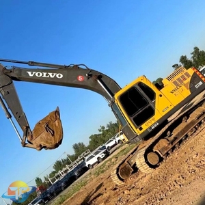 Excavadora Volvo EC210BLC Usada de Alta Calidad, Año 2015, con 2900 Horas de Uso y Capacidad de Cucharón de 0.92m, en Venta - Product Image 4