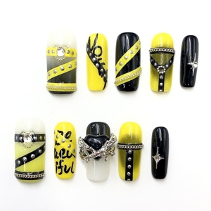 Set di chiodi per la bara di lusso elegante con motivo quadrato alla moda con diamanti gialli a stampa per dita - Product Image 1