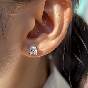 Boucles d'oreilles de luxe en argent sterling 925 avec diamant solitaire taille princesse certifié IGI pour femme - Product Image 3