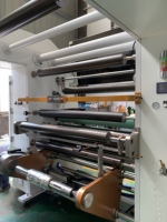 Machine de laminage multifonctionnelle à grande vitesse sans solvant pour films métallisés d'emballage alimentaire