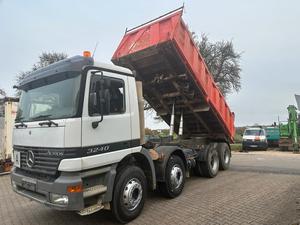 เมอร์เซเดส-เบนซ์ แอคทรอส 3240 8x4 ปี 2010 - Product Image 1