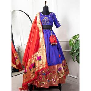 Elegante Lehenga Choli con Bordado Jacquard en Azul Zari, Ropa de Boda - Product Image 5