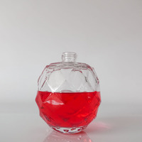 250ml 300g Mini bentuk barel polihedral Tequila wiski Vodka Rum botol sekrup Aluminium tutup