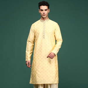 Kurta Pajama brodé pour homme Ramas Kurti, vêtements ethniques, meilleure qualité, design festif d'été, tissu polyester brun clair, coupe classique - Product Image 1